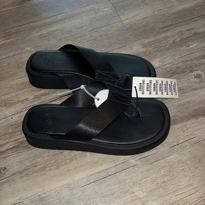 Urban outfitters sandals